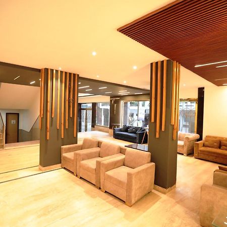 Hotel Del Inn By F9 Hotels - Near Igi Airport Neu-Delhi Exterior foto