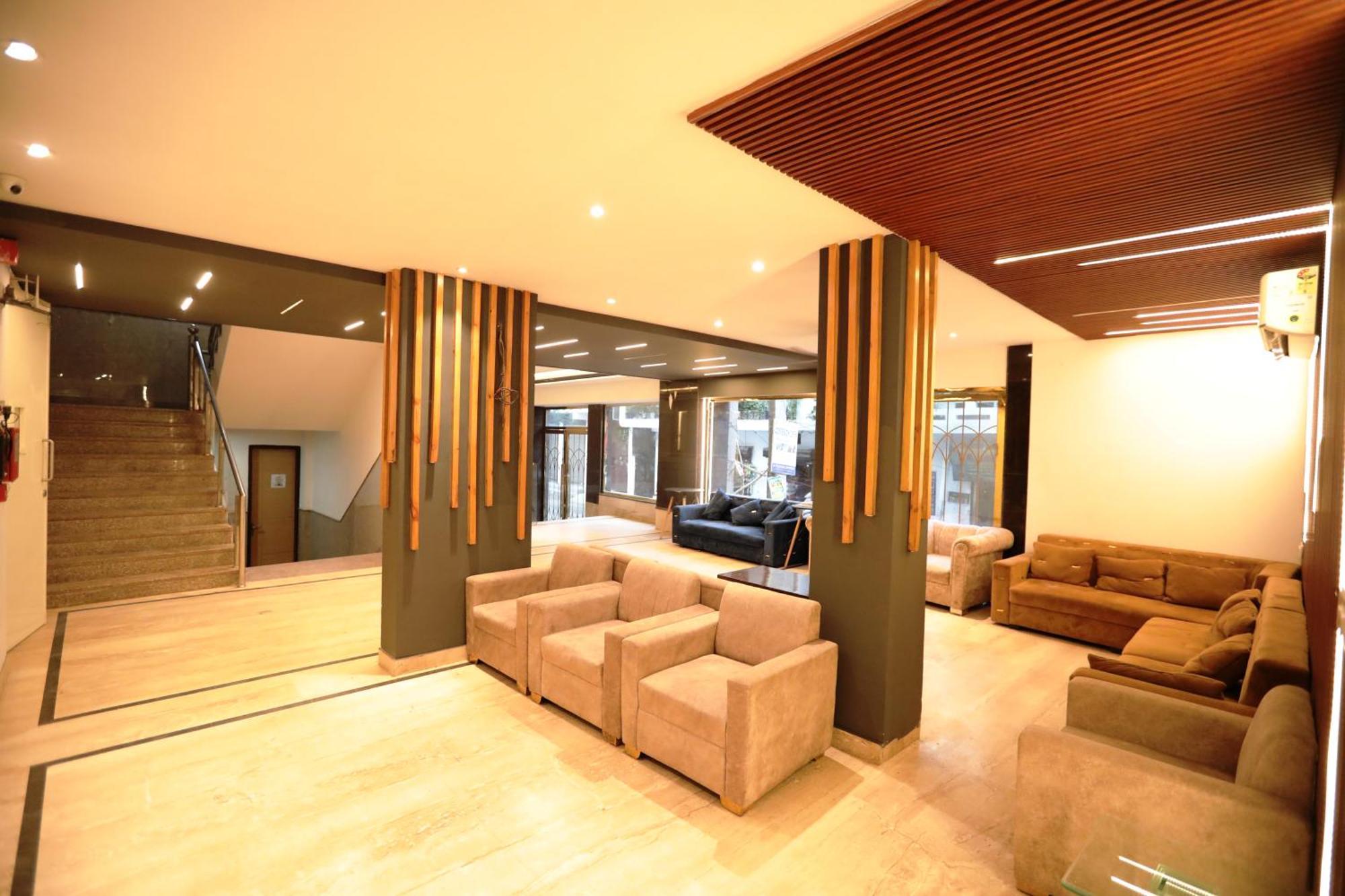 Hotel Del Inn By F9 Hotels - Near Igi Airport Neu-Delhi Exterior foto